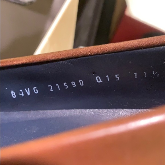 Men’s Salvatore Ferragamo Brown Leather Loafers. - Picture 8 of 9